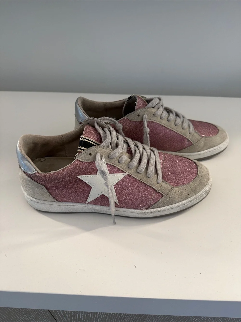 Sparkle Pink Sneakers SHU SHOP Great condition 🎉🩷